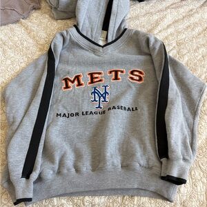 Mets New York Lee Men’s Gray Hooded V-Neck Sweater with Black Trim